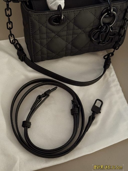 Dior bag - Image 8