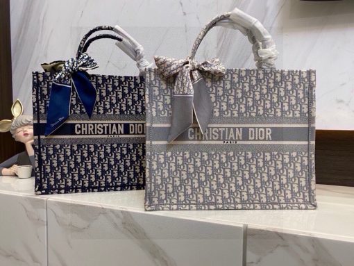 Di0r Book Tote