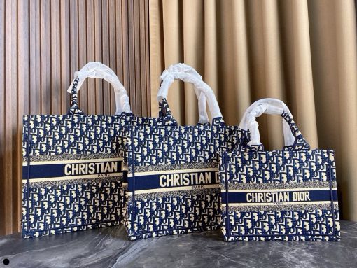 Dior Embroidered Tote Bag - Image 4
