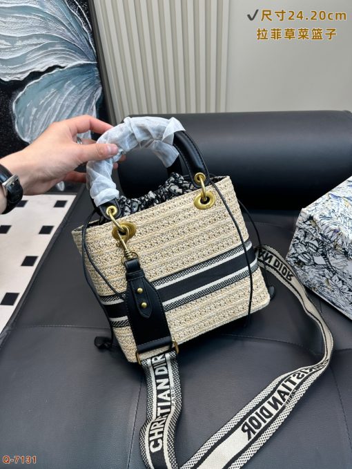 Dior woven tote bag - Image 5