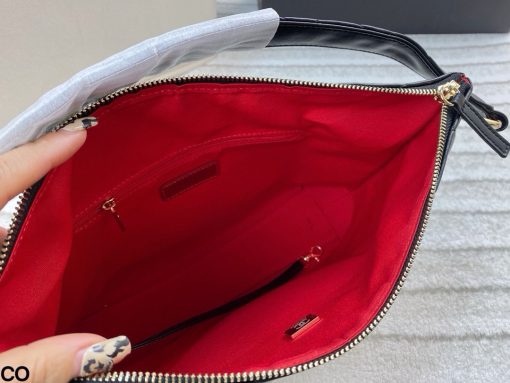 Chanel bag - Image 10