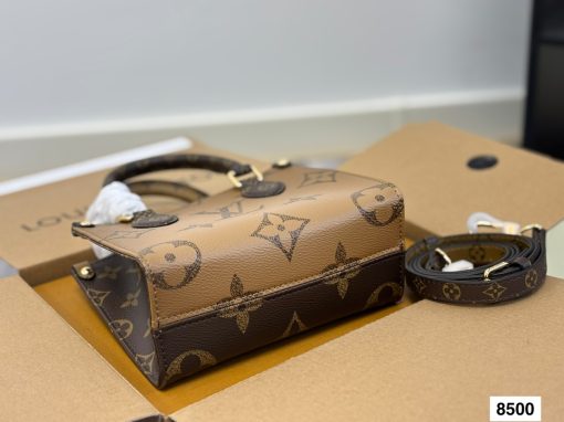 lv ONTHEGO handbag - Image 7