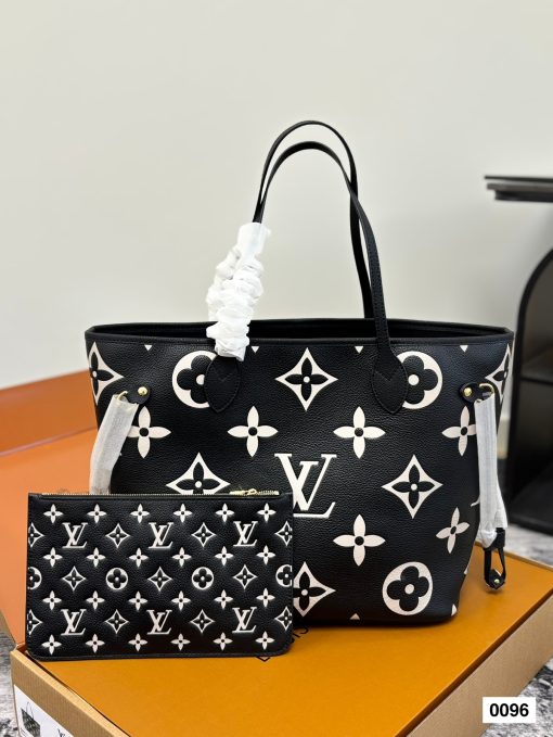 LV Neverfull shopping bag