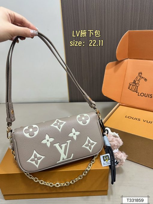 LV Ivy Underarm Bag - Image 5