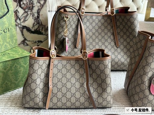 Gucci Emblem Twitter Bag - Image 7