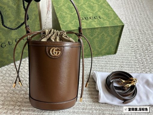 Gucci drawstring money bucket - Image 2