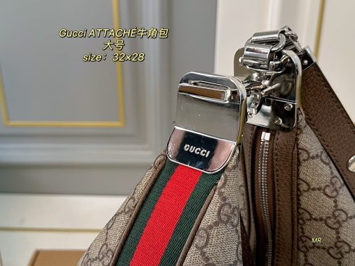 Gucci vintage croissant 💕 - Image 6