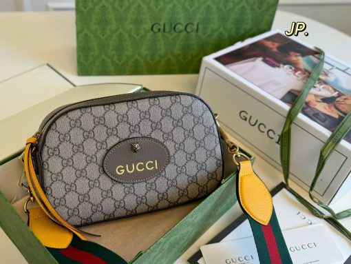 Gucci Classic Tiger Head 🐯 Camera bag 💕 - Image 2