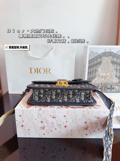 Dior Old Flower Postman Bag - Image 8