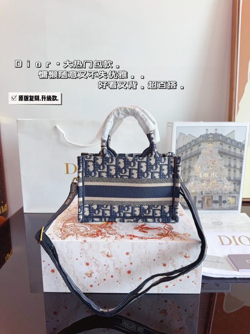 Dior Embroidered Tote Bag - Image 5