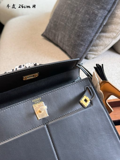 Hermes | Padded - Image 3