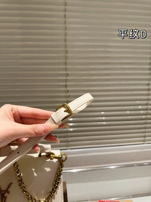 - Image 9