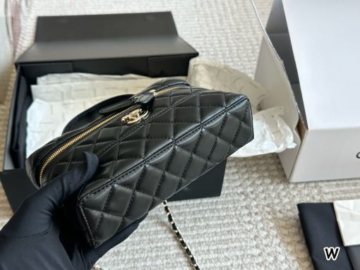  - Image 7