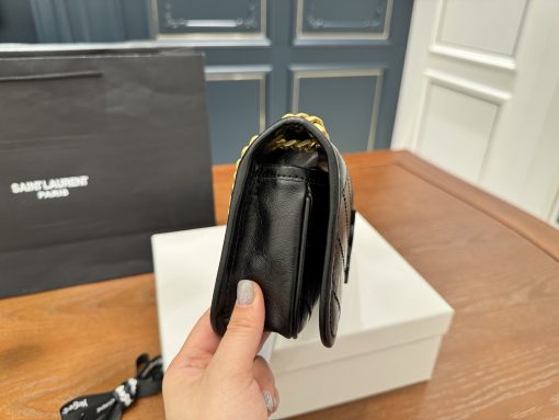  - Image 5